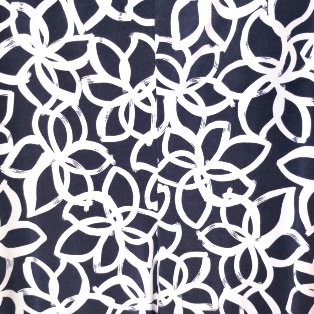 Anne Klein Women's Valentina Printed Sheath Dress Blue and White - Picture 3 of 5